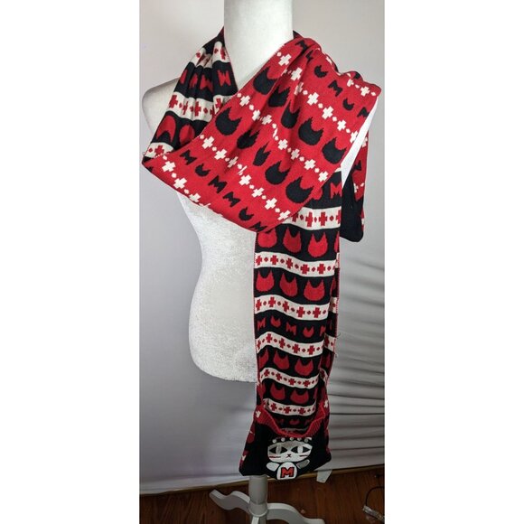 Azona A02 Black And Red Reversible Cat Scarf With Pockets - Picture 11 of 15